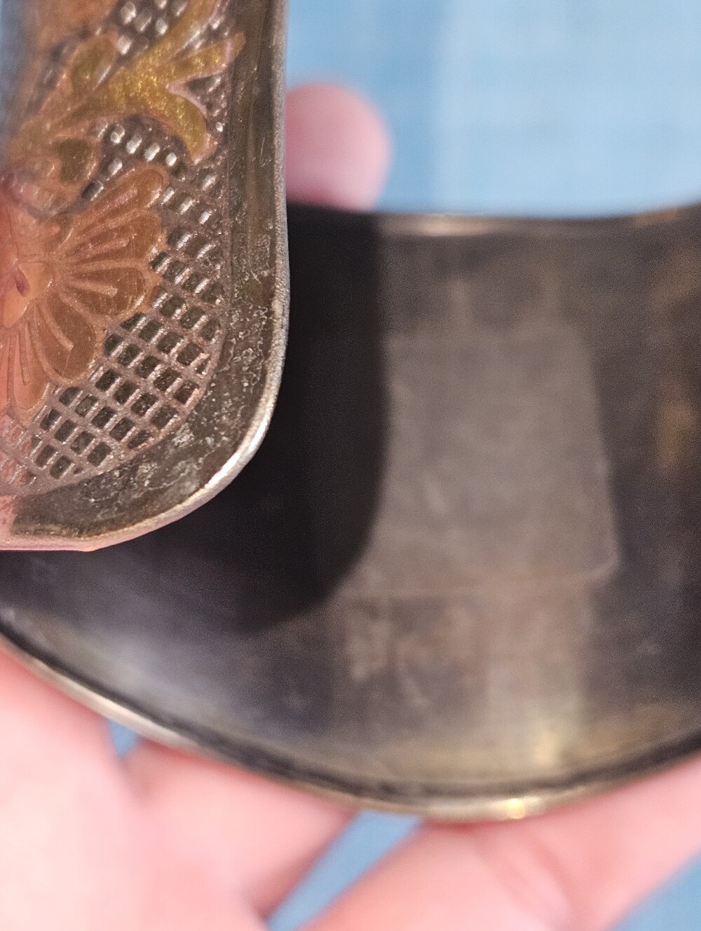 Vintage Pewter and Copper Etched Floral Bracelet Cuff - Picture 5 of 9